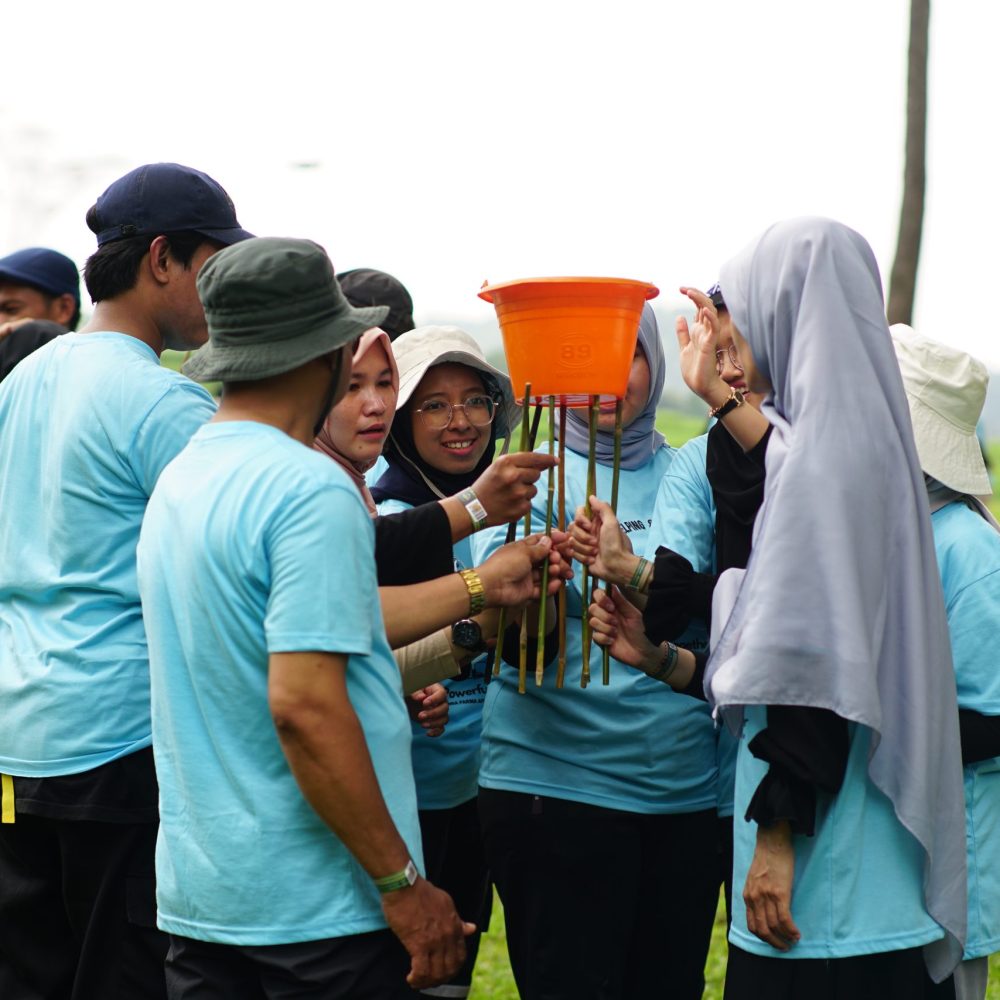 trekking teambuilding sentul
